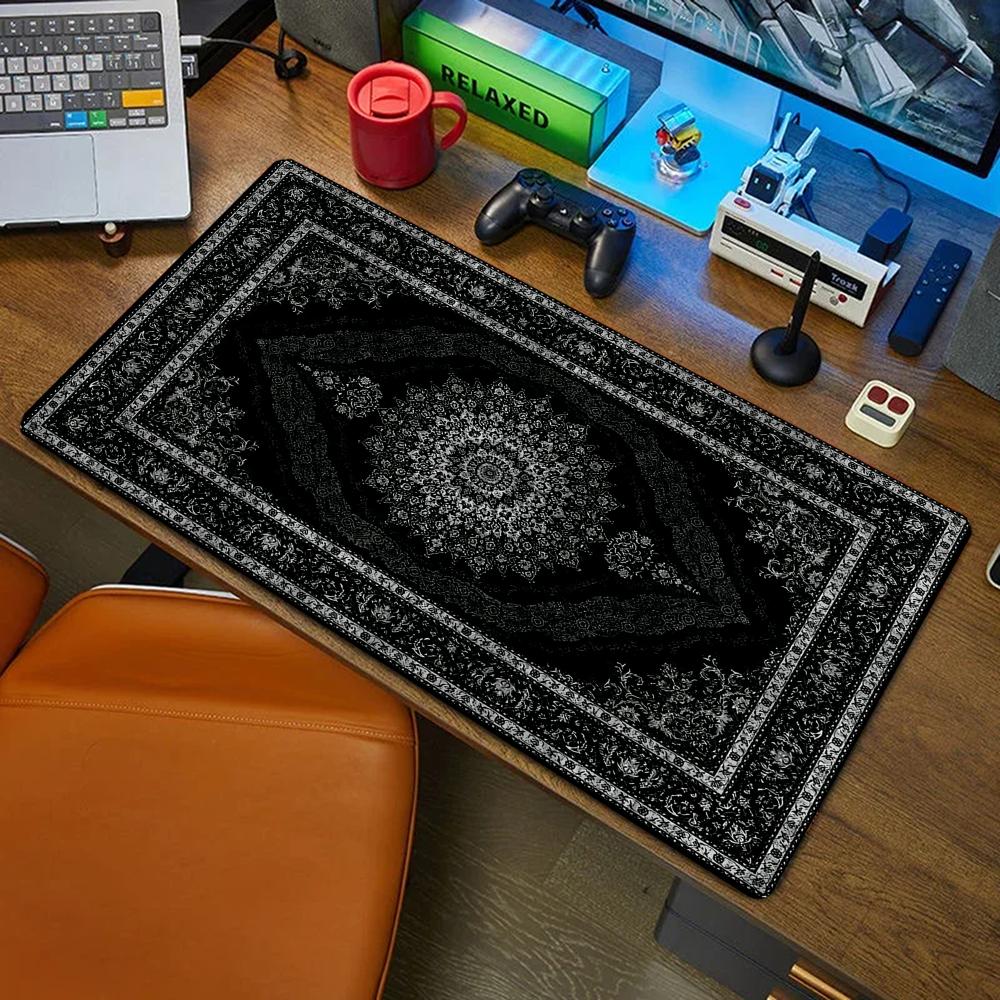 Nuovo Tappetino per Mouse Nero - Retro Gaming Desk recensione e prezzo